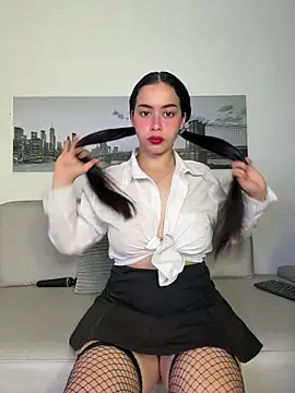 SophieRoyals online show from 06-05-26, 12:11