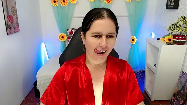 victoria jones online show from 02-08-25, 03:31