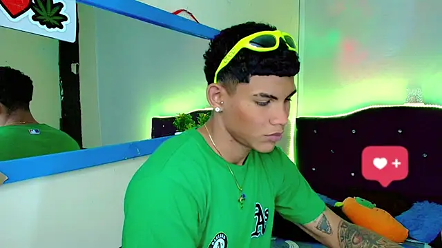 Damian latinxxx online show from 02-03-25, 10:58