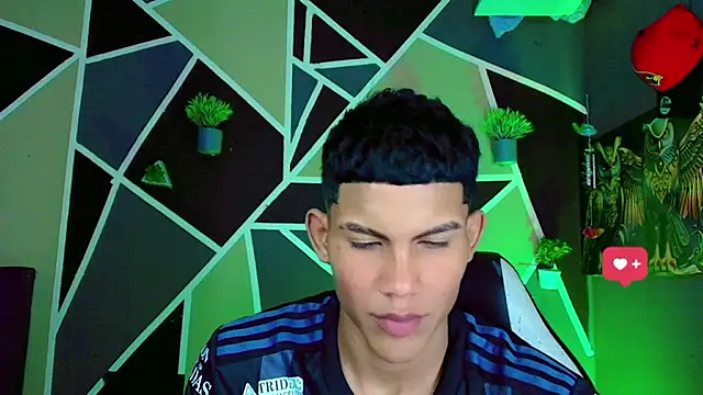 Damian latinxxx online show from 02-21-25, 04:51