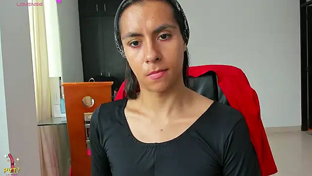 Kamilasalazar online show from 02-14-25, 02:44