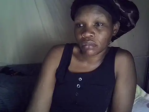 Snapshot of Sweet_serah chatting on 07-23-26, 03:37 Sweet serah online show from 07-23-26, 03:37