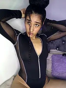 jaderossxx online show from 11-18-25, 02:39