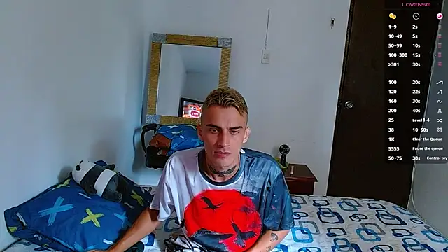 bray hotboy777 online show from 11-15-25, 07:10