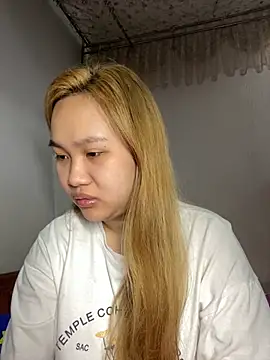 Odette68 online show from 04-27-26, 12:30