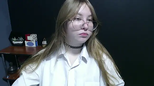 lady minx online show from 01-27-25, 07:14