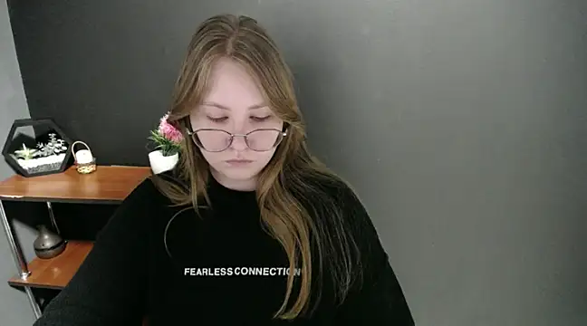 lady minx online show from 02-20-25, 12:25