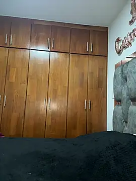 Veronica isaza   online show from 01-13-26, 12:43