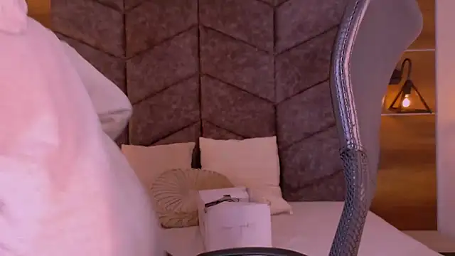 AmbarHills 1 online show from 11-06-25, 11:33