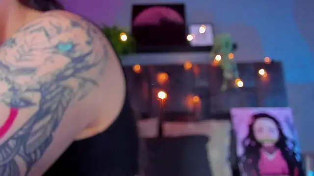 AmbarHills 1 online show from 04-23-26, 11:42