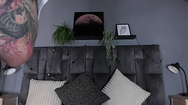 Snapshot of AmbarHills_1 chatting on 07-01-26, 11:34 AmbarHills 1 online show from 07-01-26, 11:34