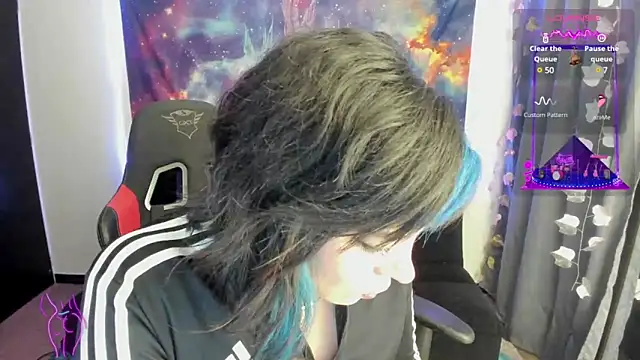 Snapshot of cocochanell6666 chatting on 01-12-25, 01:21 cocochanell6666 online show from 01-12-25, 01:21