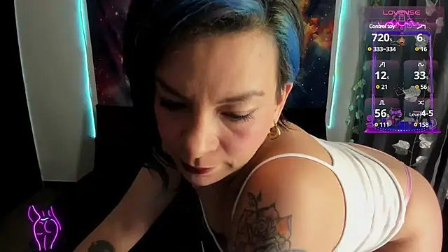 Snapshot of cocochanell6666 chatting on 01-12-25, 08:36 cocochanell6666 online show from 01-12-25, 08:36