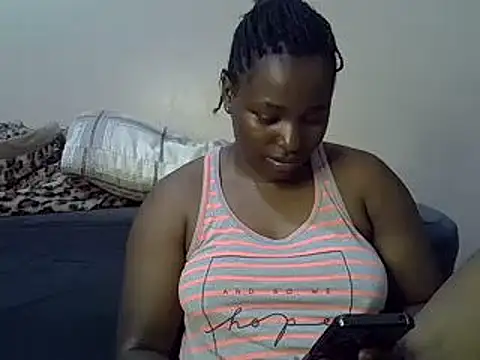 Snapshot of sweet_gal01 chatting on 01-26-25, 07:52 sweet gal01 online show from 01-26-25, 07:52