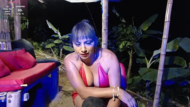 Snapshot of andreu_mature chatting on 11-25-25, 01:49 andreu mature online show from 11-25-25, 01:49