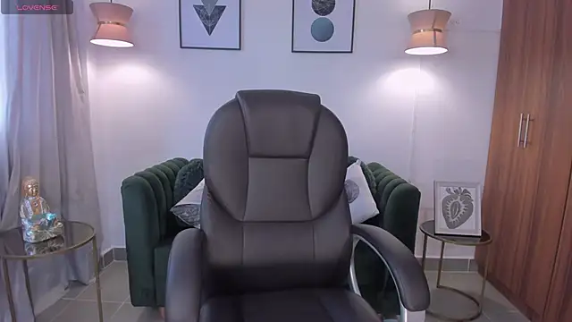 Snapshot of Abella_ruiz chatting on 12-05-25, 12:25 Abella ruiz online show from 12-05-25, 12:25