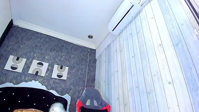 RicoBrown777  online show from 02-21-25, 07:01