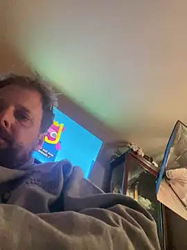 Snapshot of Blondebeauty6996 chatting on 01-14-25, 06:17 Blondebeauty6996 online show from 01-14-25, 06:17