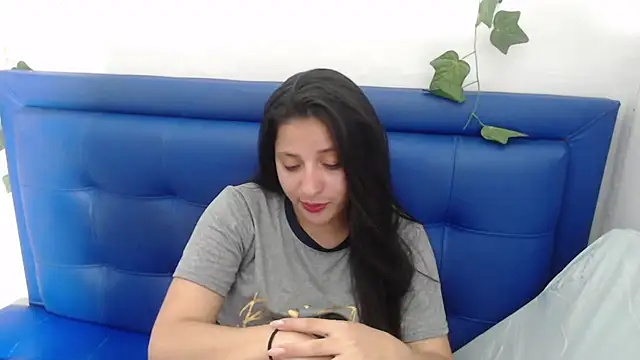 cherry modelx  online show from 05-21-26, 02:07