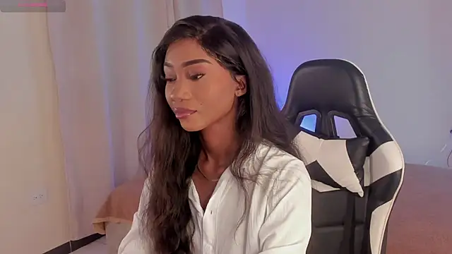 Snapshot of SavannahWildee chatting on 02-08-25, 09:04 SavannahWildee online show from 02-08-25, 09:04