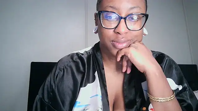 Nyxie Chaos online show from 12-03-25, 12:47