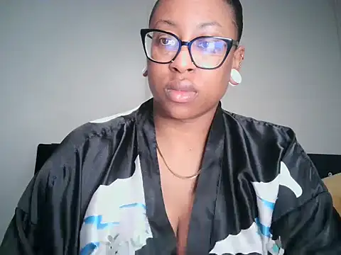 Nyxie Chaos online show from 02-18-26, 02:35