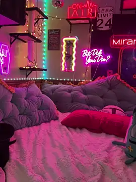 mirannacult online show from 12-26-24, 04:47