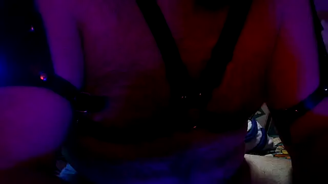 Snapshot of Alpha_theking chatting on 10-11-25, 05:00 Alpha theking online show from 10-11-25, 05:00