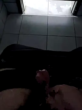 Snapshot of novinho_rosado chatting on 09-25-25, 08:12 novinho rosado online show from 09-25-25, 08:12