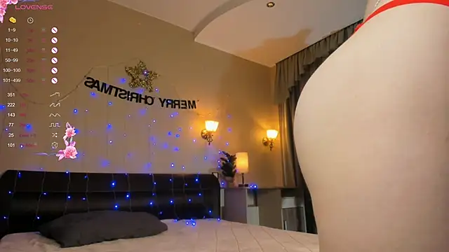 Snapshot of MartaVigano chatting on 01-01-25, 03:13 MartaVigano online show from 01-01-25, 03:13