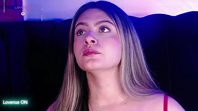 Snapshot of AspenRuss chatting on 10-11-25, 05:22 AspenRuss online show from 10-11-25, 05:22