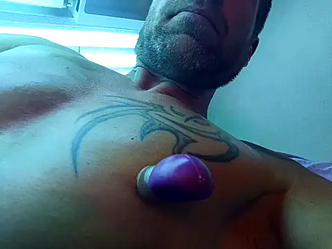 Timbojan28 online show from 02-15-26, 02:52