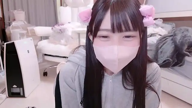 Snapshot of YUNOCHI_nyanko chatting on 12-29-24, 10:34 YUNOCHI nyanko online show from 12-29-24, 10:34