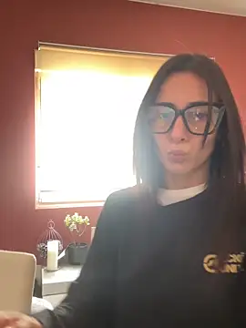 Snapshot of SOFIASWEETSECRETT chatting on 02-06-26, 11:13 SOFIASWEETSECRETT online show from 02-06-26, 11:13