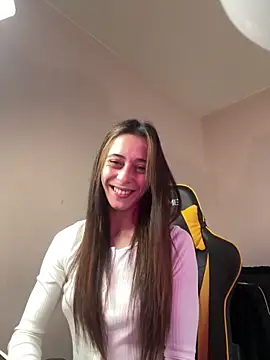 SOFIASWEETSECRETT online show from 05-08-26, 04:56