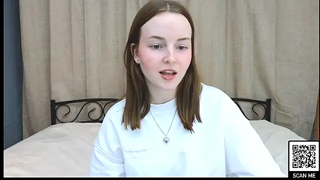 Snapshot of Wild__flowers chatting on 01-26-25, 05:23 Wild  flowers online show from 01-26-25, 05:23