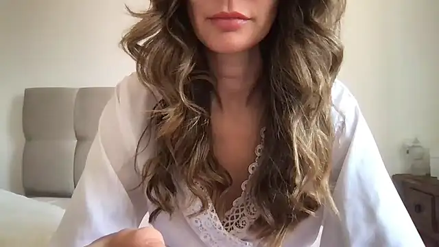 paolajonez online show from 03-05-25, 02:45