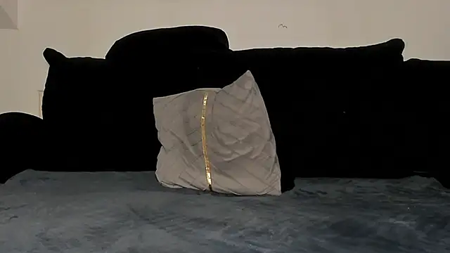 laurasommer online show from 02-19-26, 05:09