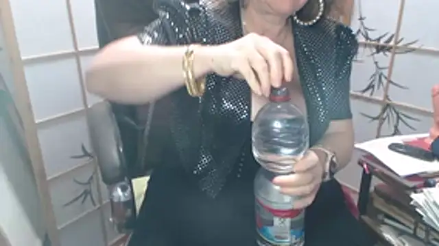 Snapshot of Jasminavollbusig chatting on 11-07-25, 07:25 Jasminavollbusig online show from 11-07-25, 07:25