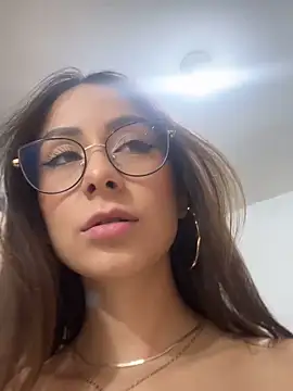 Snapshot of juanasnz99 chatting on 02-10-25, 03:57 juanasnz99 online show from 02-10-25, 03:57