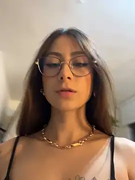 Snapshot of juanasnz99 chatting on 02-17-25, 03:58 juanasnz99 online show from 02-17-25, 03:58