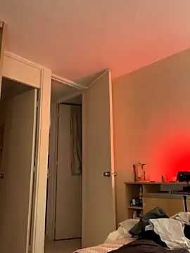 Snapshot of juanasnz99 chatting on 10-04-25, 12:41 juanasnz99 online show from 10-04-25, 12:41