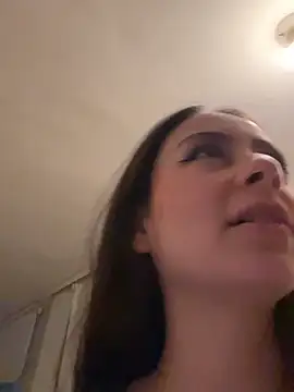 Snapshot of juanasnz99 chatting on 12-18-25, 03:56 juanasnz99 online show from 12-18-25, 03:56