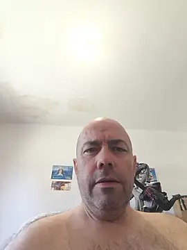 Snapshot of veryverybigdick45 chatting on 05-29-26, 10:35 veryverybigdick45 online show from 05-29-26, 10:35
