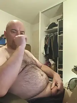 Snapshot of veryverybigdick45 chatting on 05-29-26, 10:41 veryverybigdick45 online show from 05-29-26, 10:41