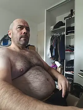 Snapshot of veryverybigdick45 chatting on 06-02-26, 10:39 veryverybigdick45 online show from 06-02-26, 10:39