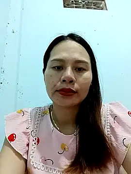 Snapshot of Baby-ladyass20 chatting on 12-28-24, 03:04 Baby-ladyass20 online show from 12-28-24, 03:04