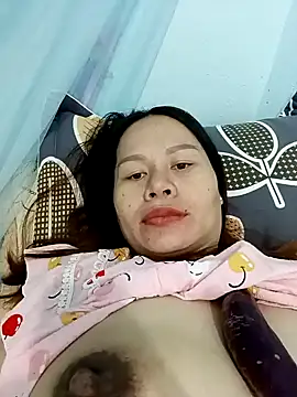 Snapshot of Baby-ladyass20 chatting on 12-30-24, 02:31 Baby-ladyass20 online show from 12-30-24, 02:31