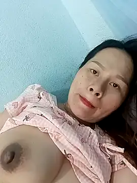 Snapshot of Baby-ladyass20 chatting on 01-21-25, 06:00 Baby-ladyass20 online show from 01-21-25, 06:00