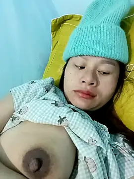 Snapshot of Baby-ladyass20 chatting on 02-08-25, 08:32 Baby-ladyass20 online show from 02-08-25, 08:32